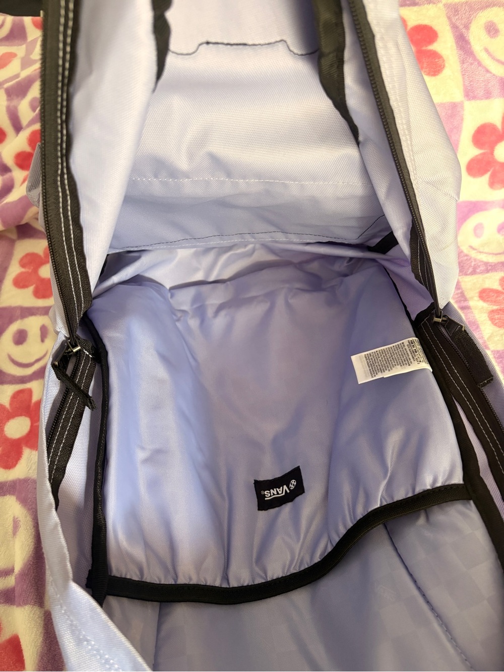 🌸Vans Backpack🌸 - Picture 3 of 3